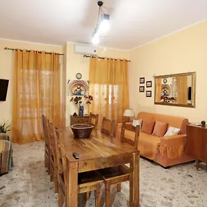 https://casa-tiffany.sicilyhotelsitaly.net